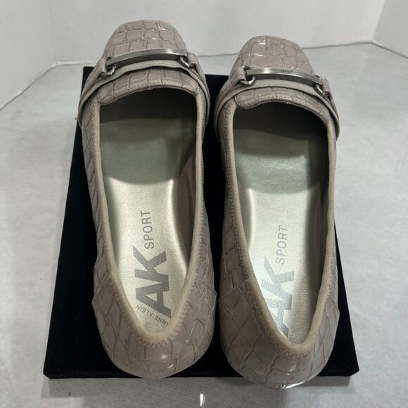 Anne Klein AK Sport Croc Embossed Loafers Comfort Flats Taupe 10M - Picture 5 of 16